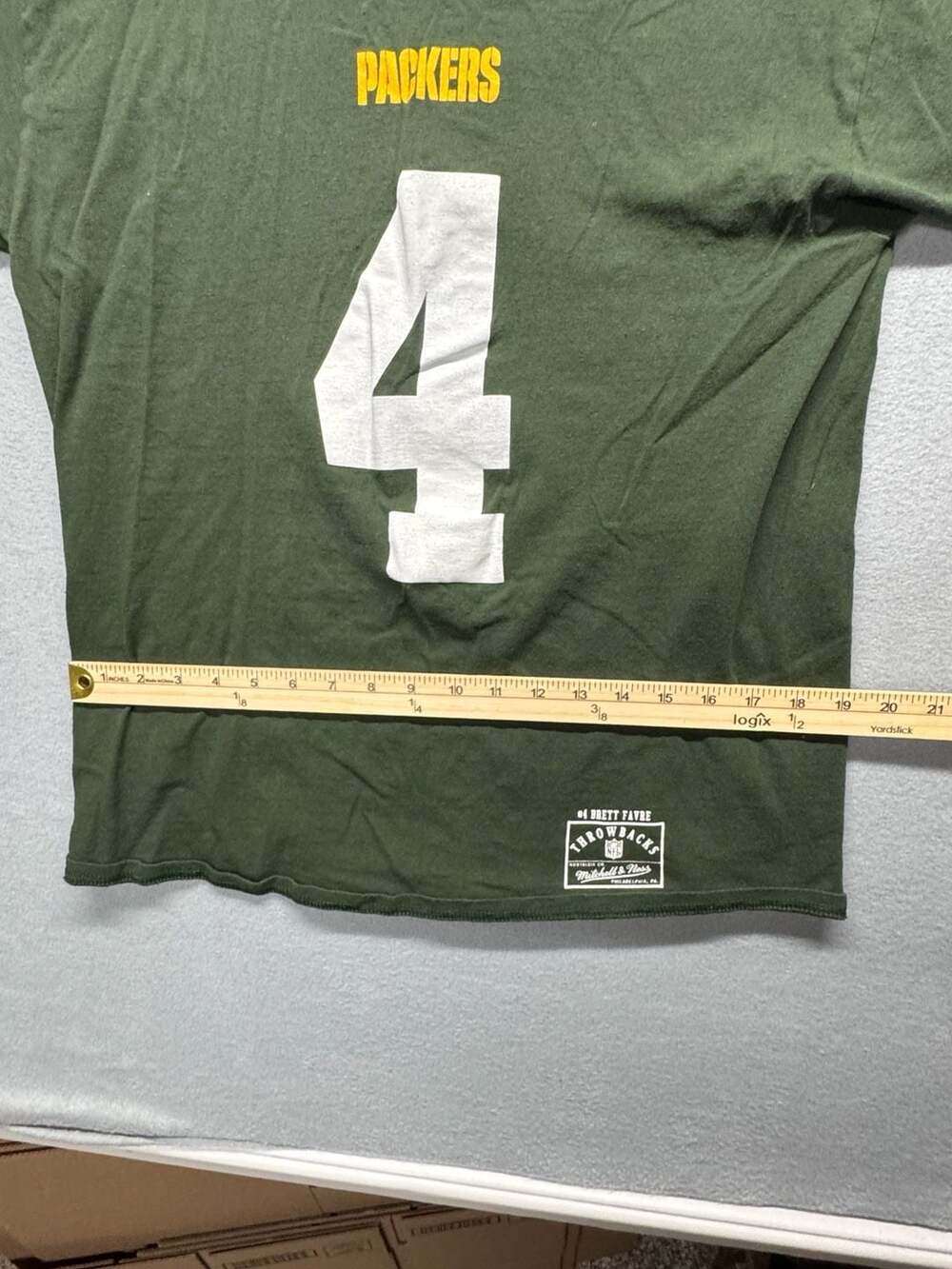 Mitchell & Ness Green Bay Packers Brett Favre #4 T-Shirt Size L
